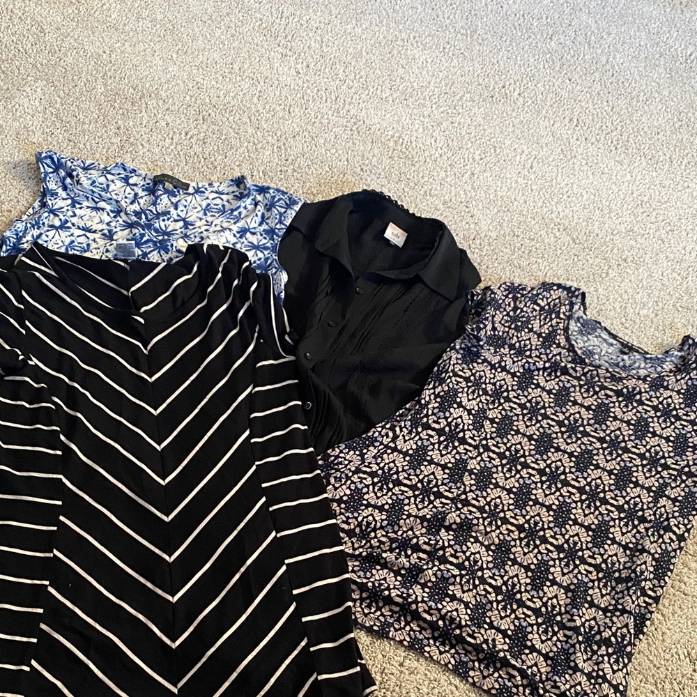 Bundle 4 small tops